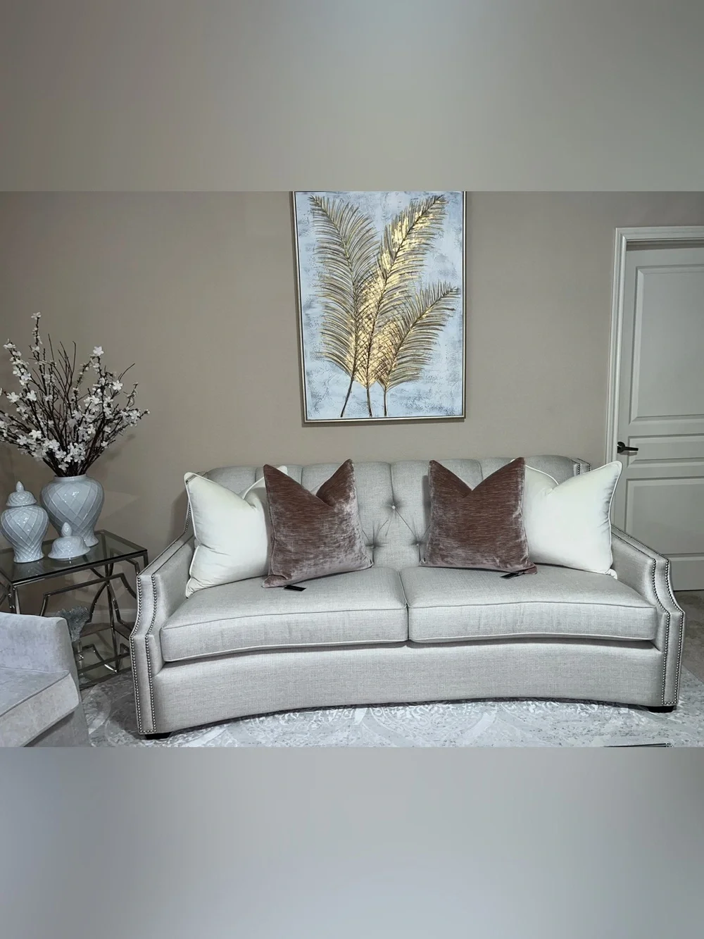 1-NWT P/Kaufmann Mauve  velvet luxury decorative pillow